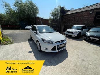 Ford Focus 1.0T EcoBoost Zetec Hatchback 5dr Petrol Manual Euro 5 (s/s) (12