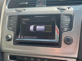 VOLKSWAGEN GOLF 1.6 TDI BlueMotion Tech Match Hatchback 5dr Diesel DSG Euro 5 (s