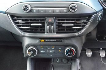 FORD FOCUS 1.0T EcoBoost MHEV Active Edition Hatchback 5dr Petrol Manual Eu