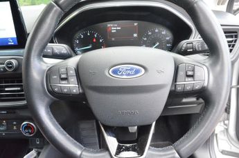 FORD FOCUS 1.0T EcoBoost MHEV Active Edition Hatchback 5dr Petrol Manual Eu
