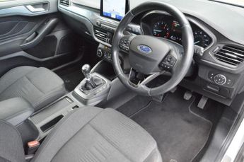 FORD FOCUS 1.0T EcoBoost MHEV Active Edition Hatchback 5dr Petrol Manual Eu