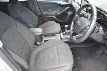FORD FOCUS 1.0T EcoBoost MHEV Active Edition Hatchback 5dr Petrol Manual Eu