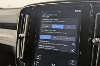 VOLVO XC40 1.5h T5 Twin Engine Recharge 10.7kWh R-Design SUV 5dr Petrol Plu