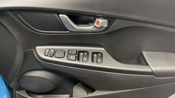 HYUNDAI KONA 64kWh Premium SUV 5dr Electric Auto (10.5kW Charger) (204 ps)