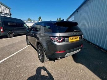 LAND ROVER DISCOVERY SPORT 2.0 TD4 Landmark SUV 5dr Diesel Auto 4WD Euro 6 (s/s) (180 ps)