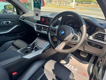 BMW 3 SERIES 2.0 330i M Sport Saloon 4dr Petrol Auto Euro 6 (s/s) (258 ps) * 