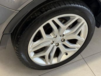 LAND ROVER RANGE ROVER EVOQUE 2.0 TD4 HSE Dynamic SUV 5dr Diesel Auto 4WD Euro 6 (s/s) (180 ps