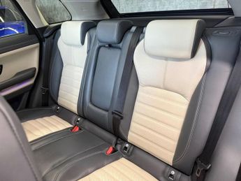 LAND ROVER RANGE ROVER EVOQUE 2.0 TD4 HSE Dynamic SUV 5dr Diesel Auto 4WD Euro 6 (s/s) (180 ps