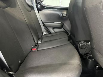PEUGEOT 108 1.0 Allure Hatchback 5dr Petrol Manual Euro 6 (s/s) (72 ps)
