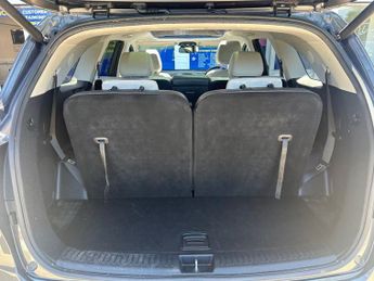 KIA SORENTO 2.2 CRDi KX-4 SUV 5dr Diesel Auto AWD Euro 6 (197 bhp)