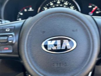 KIA SORENTO 2.2 CRDi KX-4 SUV 5dr Diesel Auto AWD Euro 6 (197 bhp)