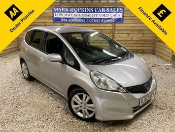 Honda Jazz 1.4 i-VTEC ES Plus Hatchback 5dr Petrol CVT Euro 5 (99 ps)