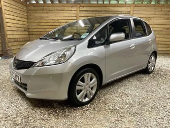 HONDA JAZZ 1.4 i-VTEC ES Plus Hatchback 5dr Petrol CVT Euro 5 (99 ps)