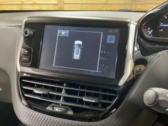 PEUGEOT 2008 1.6 VTi Allure SUV 5dr Petrol Auto Euro 5 (120 ps)