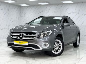 MERCEDES-BENZ GLA CLASS 1.6 GLA200 SE (Executive) SUV 5dr Petrol Manual Euro 6 (s/s) (15