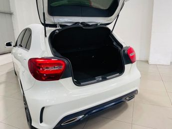 MERCEDES-BENZ A-CLASS 2.1 A200d AMG Line Hatchback 5dr Diesel Manual Euro 6 (s/s) (136