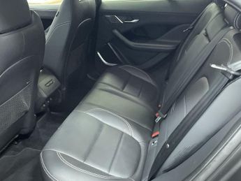 JAGUAR I-PACE 400 90kWh HSE Black SUV 5dr Electric Auto 4WD (400 ps) - AA INSP