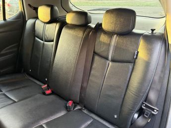 NISSAN LEAF 62kWh e+ Tekna Hatchback 5dr Electric Auto (217 ps)