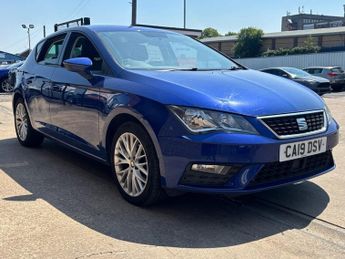 SEAT Leon 1.6 TDI SE Dynamic Hatchback 5 Door Diesel Manual Blue Euro 6 1 