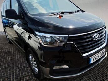 Hyundai I800 2.5 CRDi SE Nav MPV 5dr Diesel Manual Euro 6 (136 ps).*8 SEATS*H
