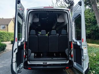 FORD TRANSIT 2.0 460 EcoBlue Trend Minibus 5dr Diesel Auto RWD L4 H3 Euro 6 (