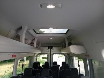 FORD TRANSIT 2.0 460 EcoBlue Trend Minibus 5dr Diesel Auto RWD L4 H3 Euro 6 (