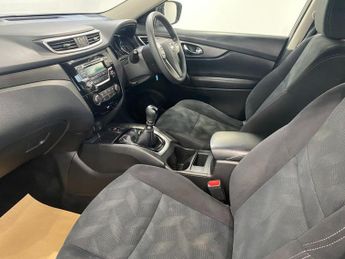 NISSAN X-TRAIL 1.6 DIG-T Visia SUV 5dr Petrol Manual Euro 6 (s/s) (163 ps)