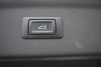 AUDI Q3 2.0 TFSI S line SUV 5dr Petrol S Tronic quattro Euro 6 (s/s) (18