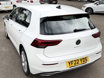 VOLKSWAGEN GOLF 2.0 TDI Style Hatchback 5dr Diesel DSG Euro 6 (s/s) (150 ps)