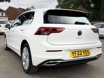 VOLKSWAGEN GOLF 2.0 TDI Style Hatchback 5dr Diesel DSG Euro 6 (s/s) (150 ps)