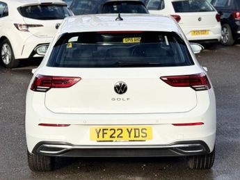 VOLKSWAGEN GOLF 2.0 TDI Style Hatchback 5dr Diesel DSG Euro 6 (s/s) (150 ps)