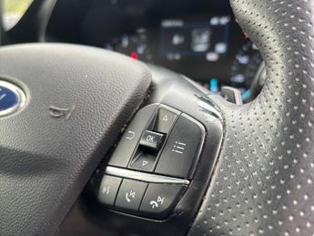 FORD FOCUS 1.0T EcoBoost ST-Line Hatchback 5dr Petrol Auto Euro 6 (s/s) (12