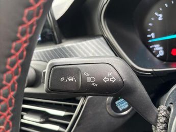 FORD FOCUS 1.0T EcoBoost ST-Line Hatchback 5dr Petrol Auto Euro 6 (s/s) (12