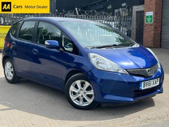 Honda Jazz 1.4 i-VTEC ES Hatchback 5dr Petrol CVT Euro 5 (99 ps)