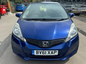 HONDA JAZZ 1.4 i-VTEC ES Hatchback 5dr Petrol CVT Euro 5 (99 ps)