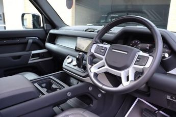 LAND ROVER DEFENDER D250 3.0 MHEV XS EDITION
