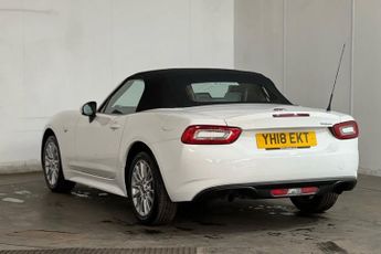 FIAT 124 1.4 MultiAir Classica Convertible 2dr Petrol Euro 6 (140 ps) 7in