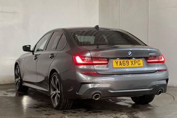 BMW 3 SERIES 2.0 320i M Sport Saloon 4dr Petrol Auto xDrive Euro 6 (s/s) (184