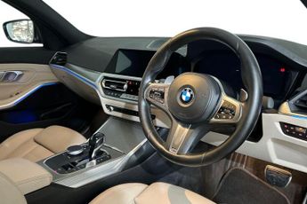 BMW 3 SERIES 2.0 320i M Sport Saloon 4dr Petrol Auto xDrive Euro 6 (s/s) (184