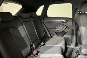 AUDI Q3 2.0 TDI 35 S line SUV 5dr Diesel Manual quattro Euro 6 (s/s) (15