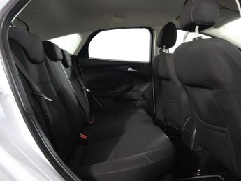 FORD FOCUS 1.0T EcoBoost 99g Style Hatchback 5dr Petrol Manual Euro 6 (s/s)