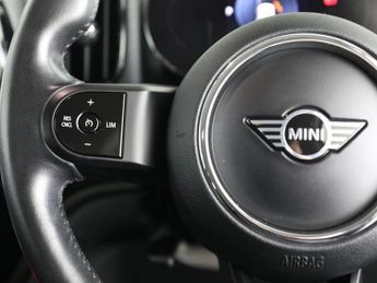 MINI COUNTRYMAN 2.0 Cooper S Classic SUV 5dr Petrol Steptronic Euro 6 (s/s) (178