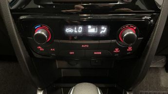 SUZUKI VITARA 1.5 SZ-T SUV 5dr Petrol Hybrid AGS Auto Euro 6 (s/s) (115 ps)