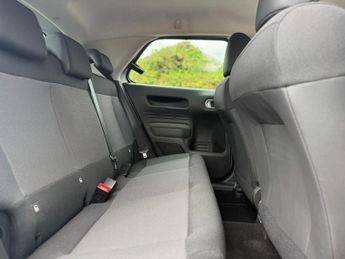 CITROEN C4 CACTUS 1.2 PureTech Feel Hatchback 5dr Petrol ETG5 Euro 6 (s/s) (82 ps)