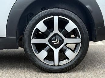 CITROEN C4 CACTUS 1.2 PureTech Feel Hatchback 5dr Petrol ETG5 Euro 6 (s/s) (82 ps)