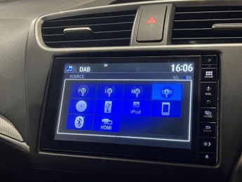 HONDA CIVIC 1.8 i-VTEC SE Plus (Navi) Hatchback 5dr Petrol Auto Euro 6 (142 