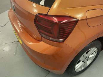 VOLKSWAGEN POLO 1.0 TSI SE Hatchback 5dr Petrol Manual Euro 6 (s/s) (95 ps) - AA
