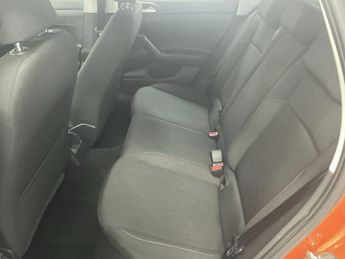 VOLKSWAGEN POLO 1.0 TSI SE Hatchback 5dr Petrol Manual Euro 6 (s/s) (95 ps) - AA