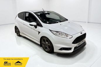 Ford Fiesta 1.6T EcoBoost ST-3 Hatchback 3dr Petrol Manual Euro 6 (182 ps)
