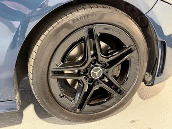 MERCEDES-BENZ A-CLASS 1.3 A200 AMG Line Edition (Executive) Saloon 4dr Petrol 7G-DCT E